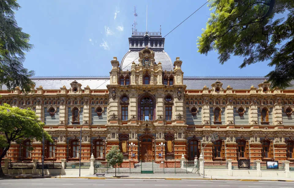 Palast der fließenden Wasser, Nordansicht