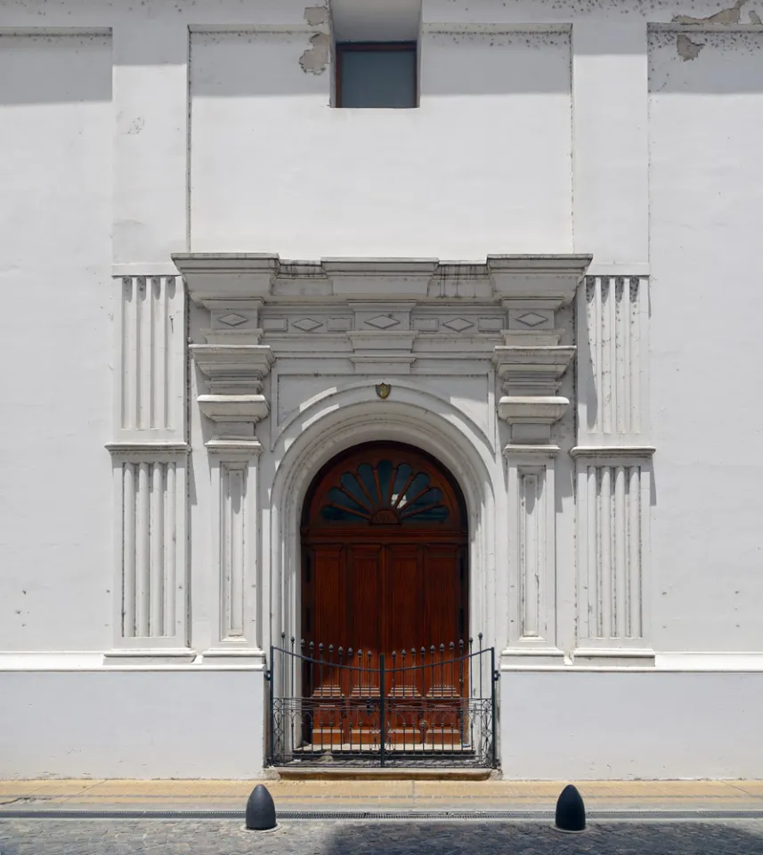 Kirche Sankt Ignatius von Loyola, nördliche Seitentür