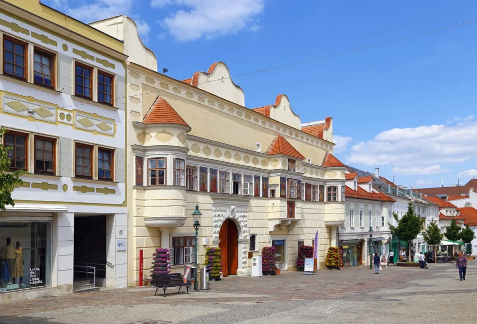 Rathaus Eisenstadt, Südwestansicht