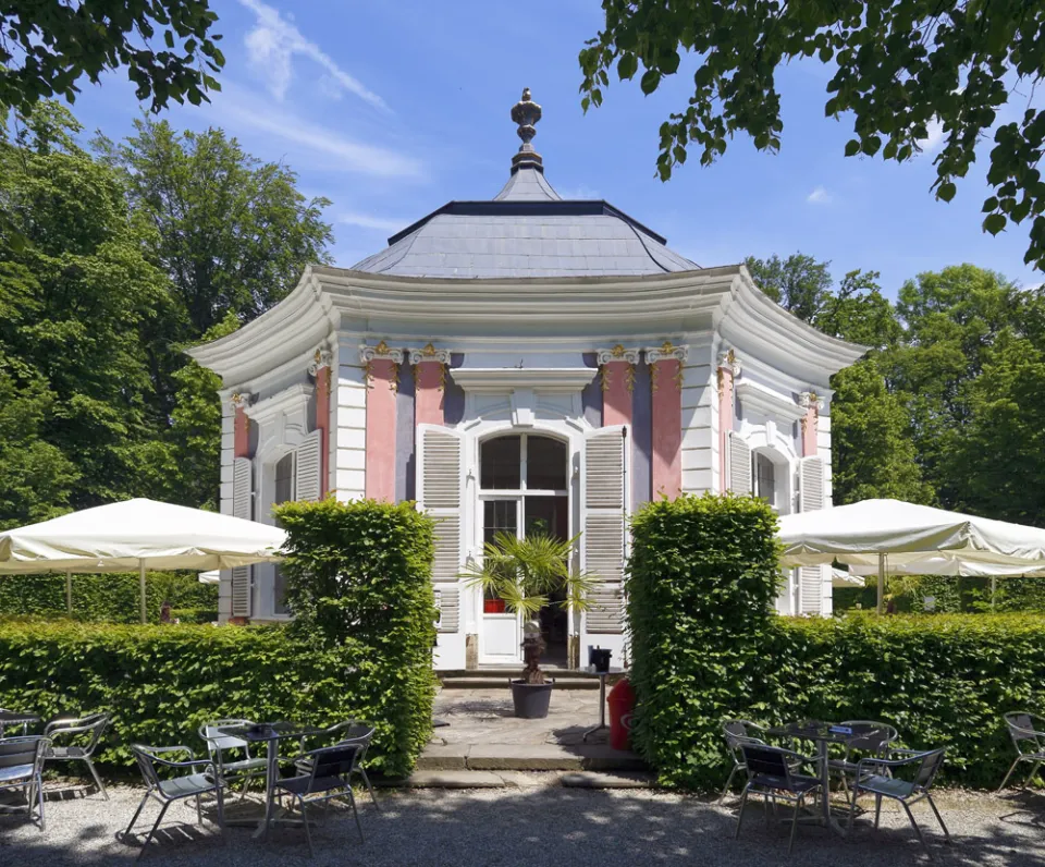 Schloss Eggenberg, Pavillon des Schlossgartens