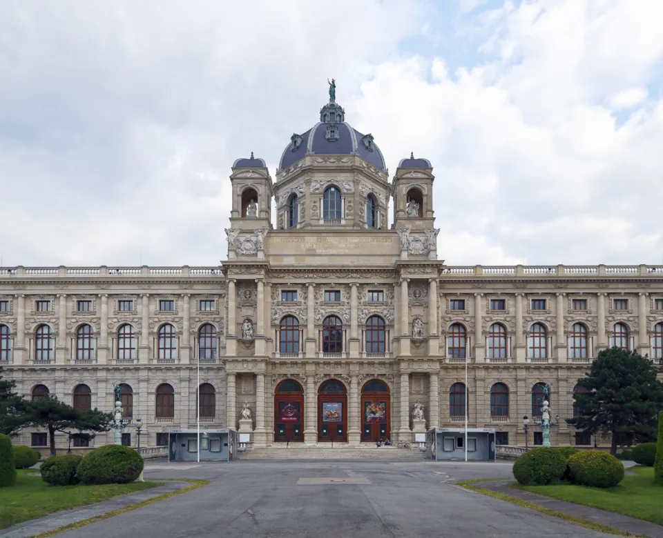 Kunsthistorisches Museum, Nordwestansicht