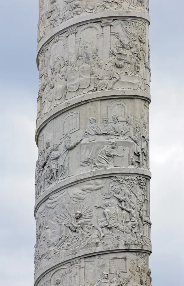 Karlskirche, Detail der westlichen Säule