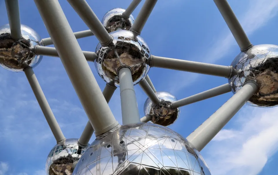 Atomium, Kugeln