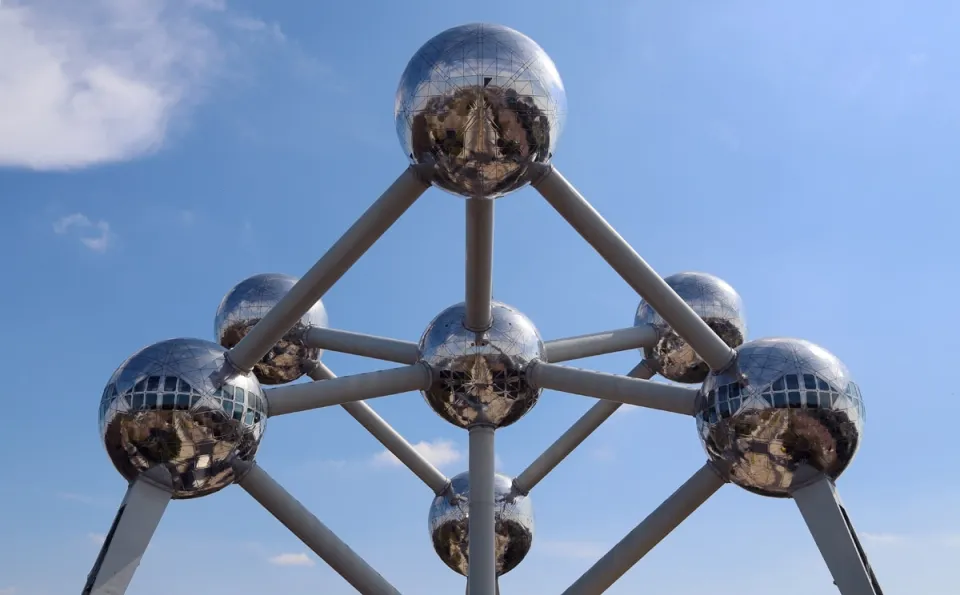 Atomium, Kugeln