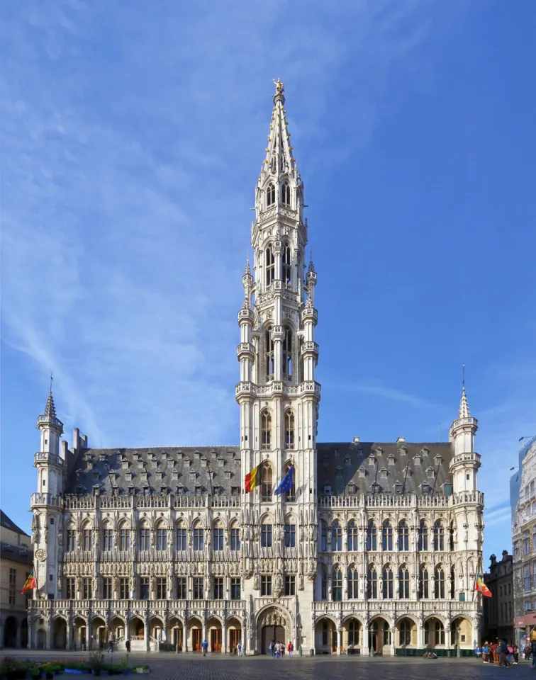 Brüsseler Rathaus, Hauptfassade