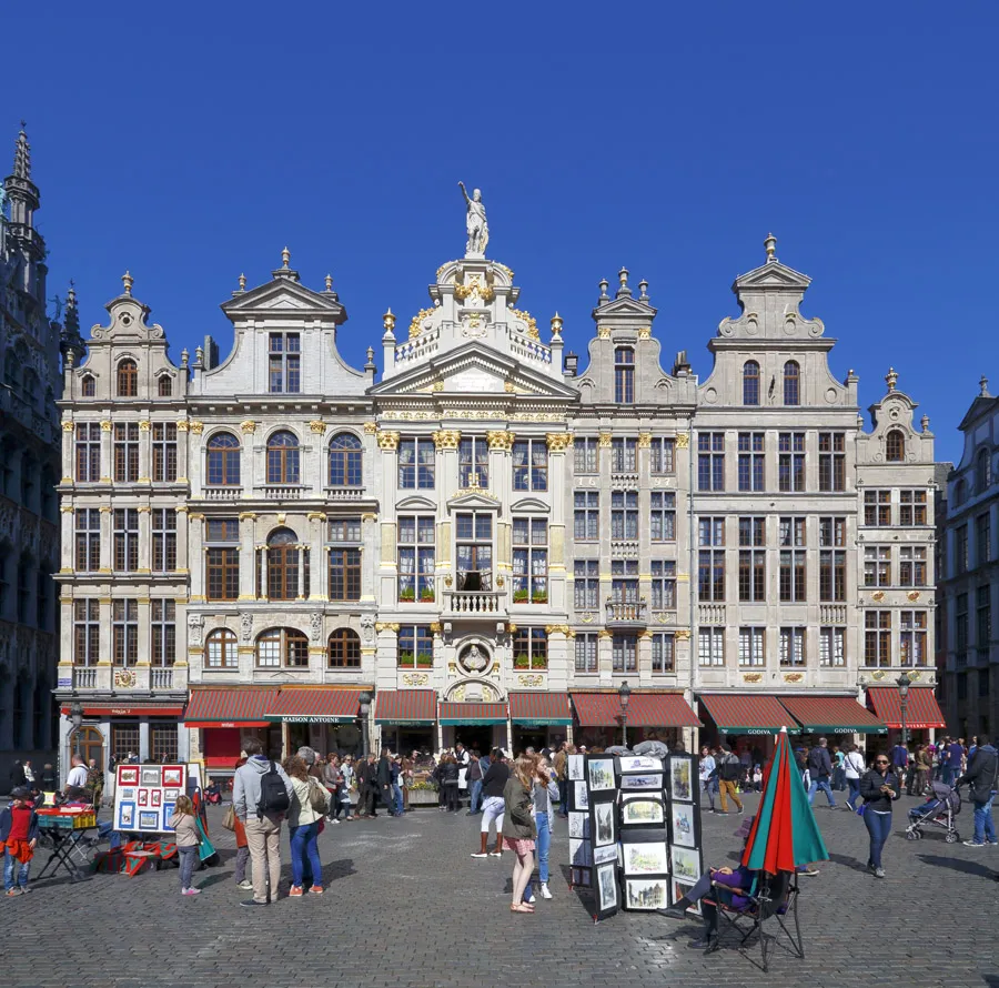 Großer Markt (Grand-Place), Häuser