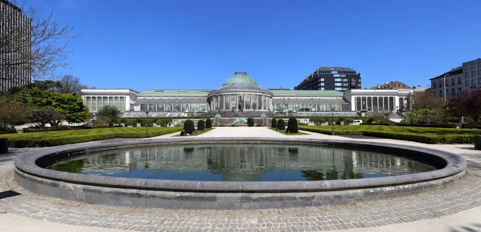 Botanischer Garten Brüssel, Orangerie, großes Becken