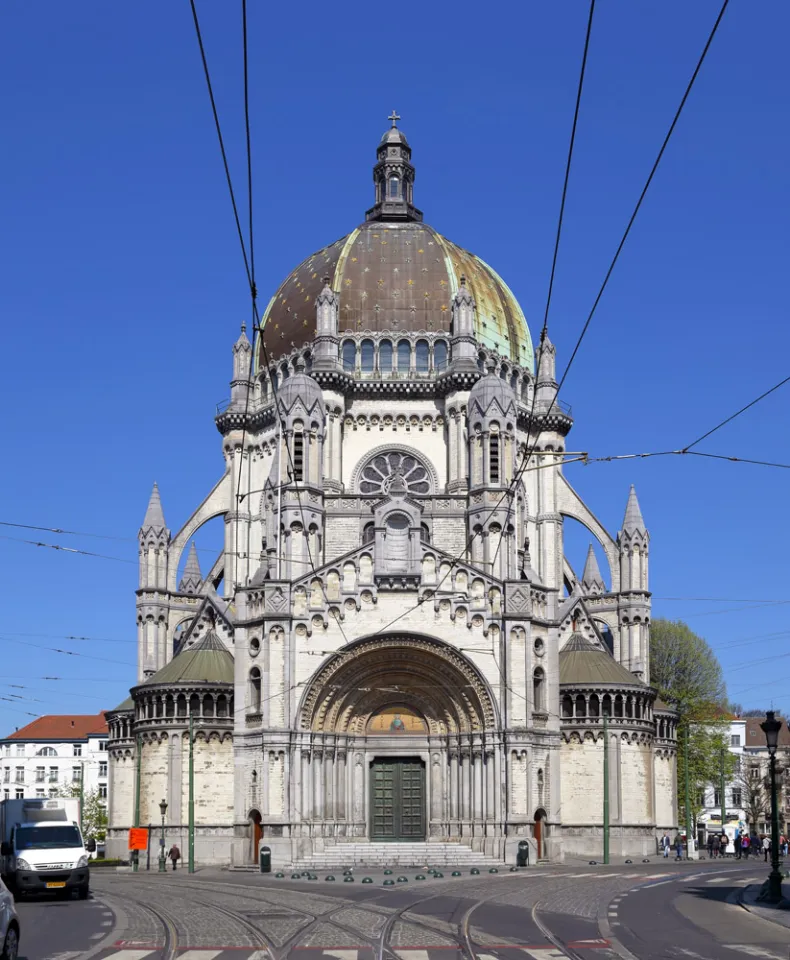 Königliche Sankt-Marien-Kirche, Südansicht