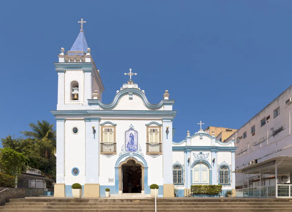 Kirche Unserer Lieben Frau von der Empfängnis, Hauptfassade