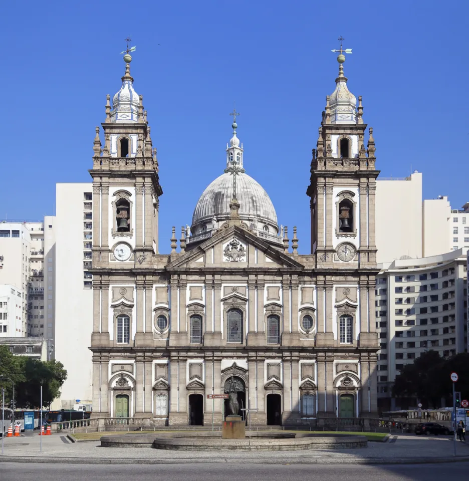 Candelaria-Kirche, Hauptfassade (Ostansicht)