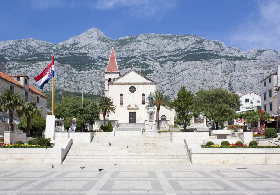 Mönch-Andrija-Kačić-Miošić-Platz