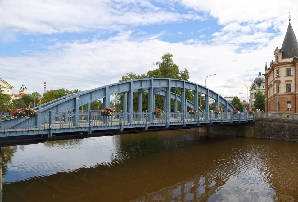 Goldene Brücke, Nordwestansicht