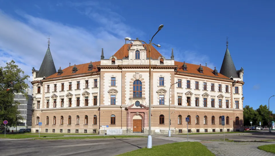 Justizpalais, Ostansicht