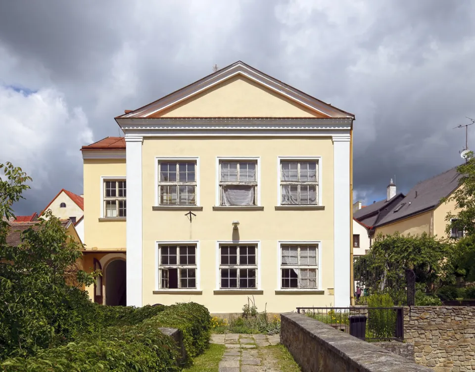 frühere Synagoge von Teltsch, Südostansicht