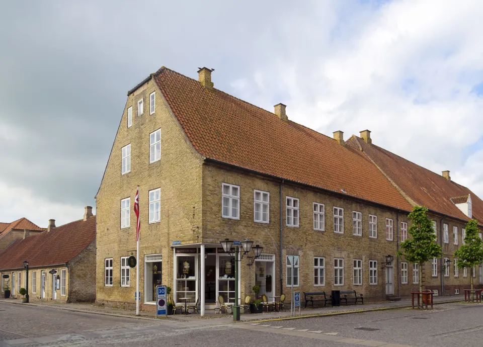 Haus der Herrnhuter Brüdergemeine, östliches Vorderhaus (kleines Brüderhaus), Nordostansicht