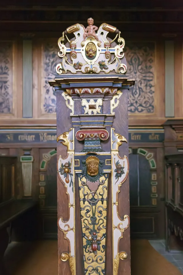 Schloss Kronborg, Kapelle, Detail einer Kirchenbank