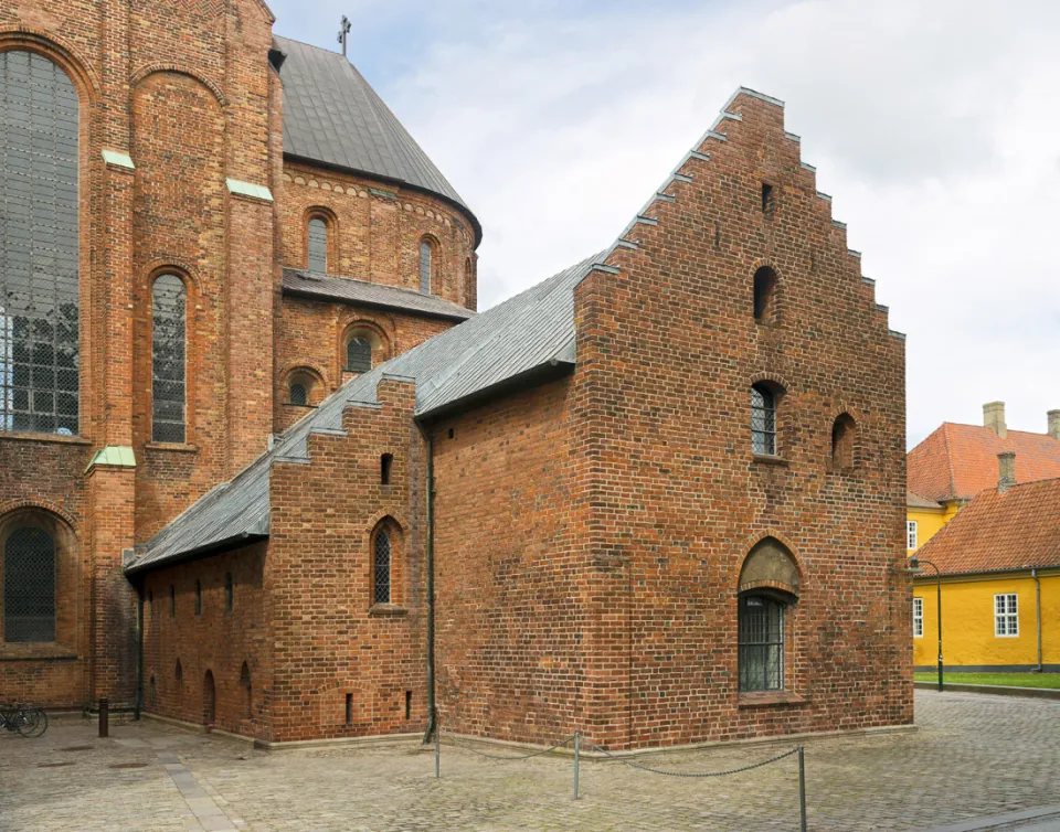 Dom zu Roskilde, Anbau