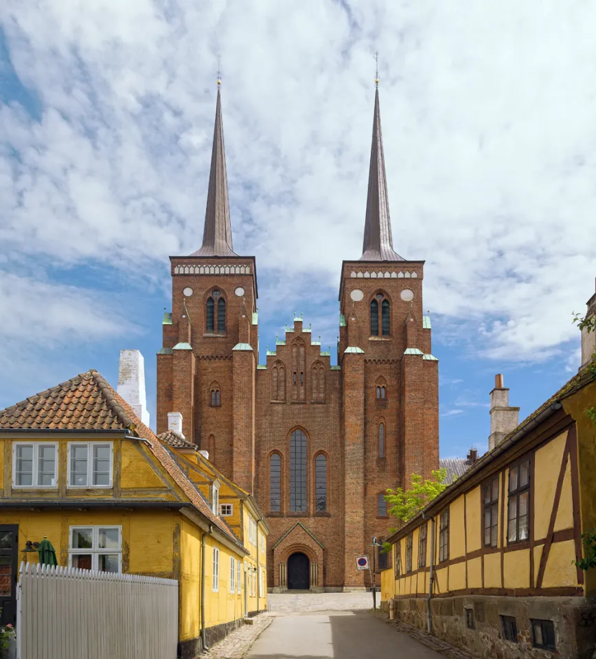 Dom zu Roskilde, Westansicht