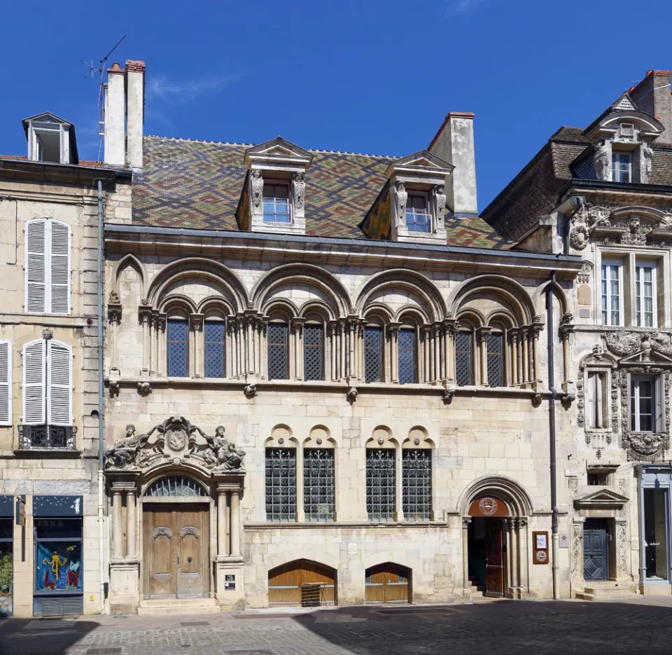 Hôtel Aubriot, Frontfassade