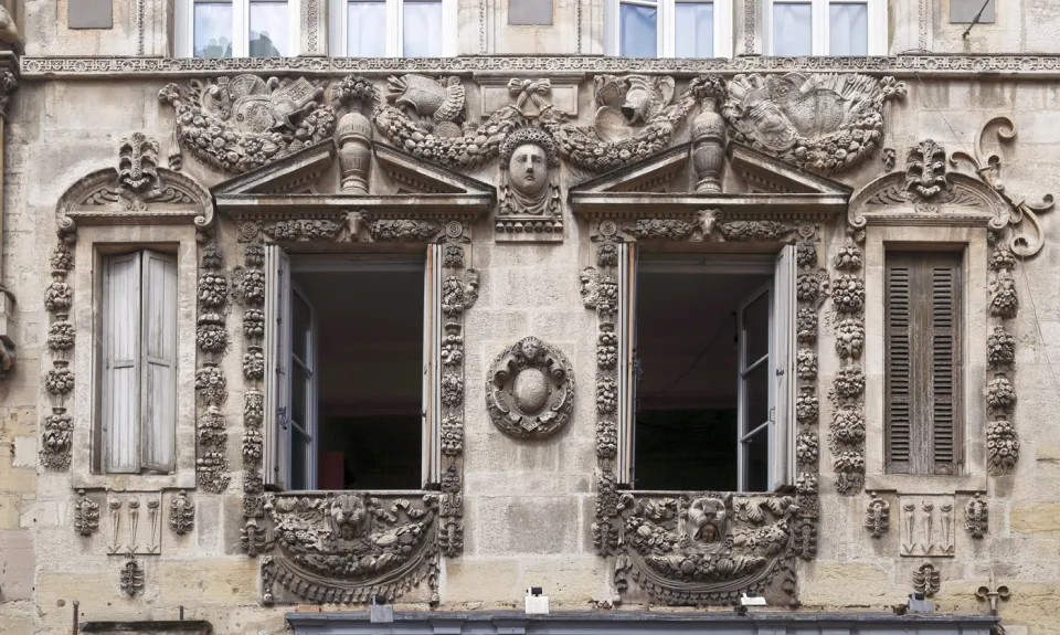 Haus Maillard, Detail der Fassade mit Fenster Haus Maillard, Detail der Fassade mit Fenster