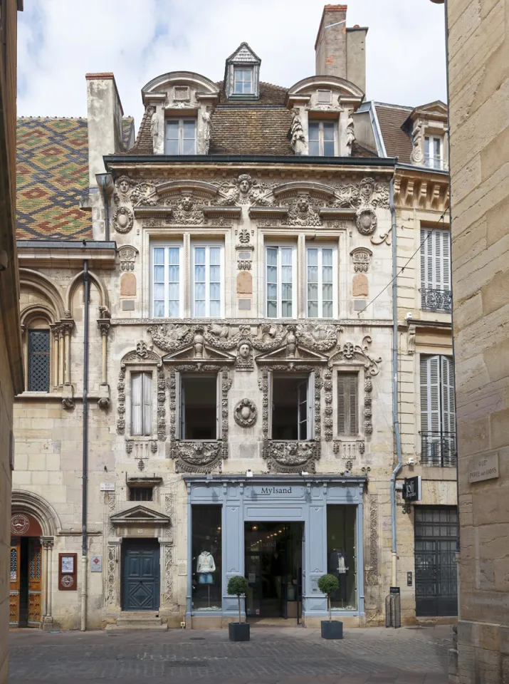 Haus Maillard, Frontfassade