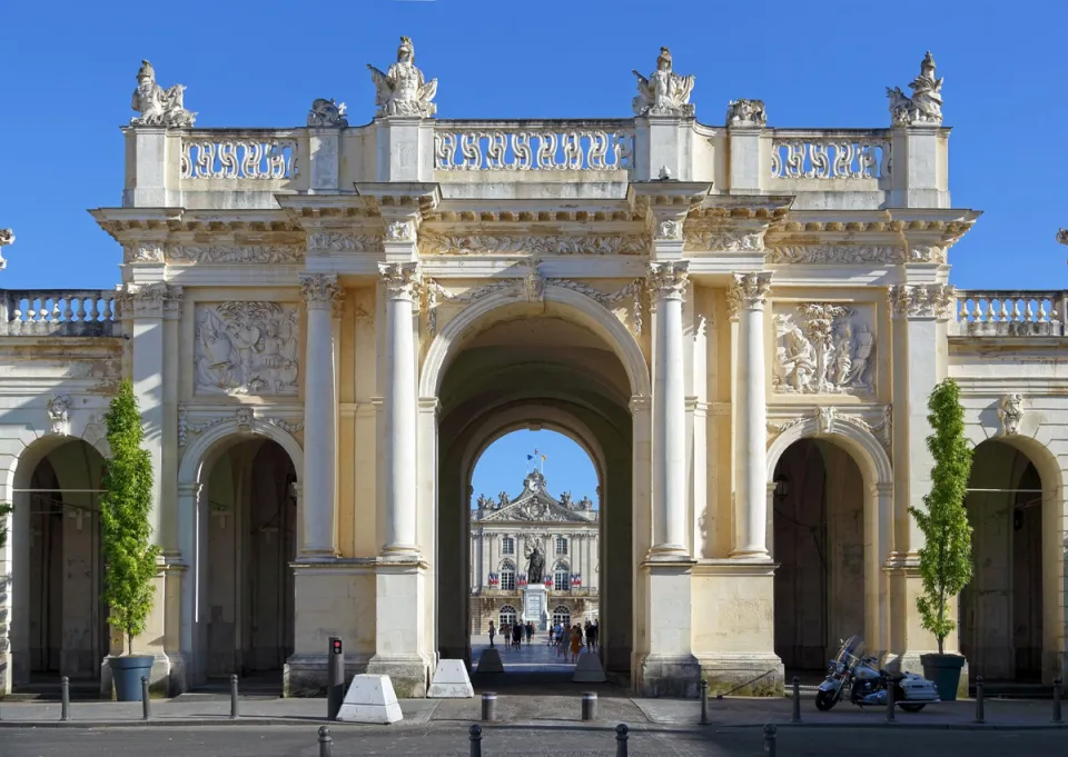 Place Stanislas, Here-Triumphbogen (Arc Héré), Nordansicht