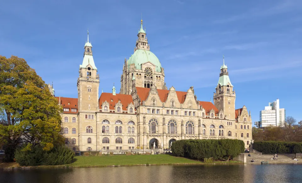 Neues Rathaus von Hannover, Südwestansicht
