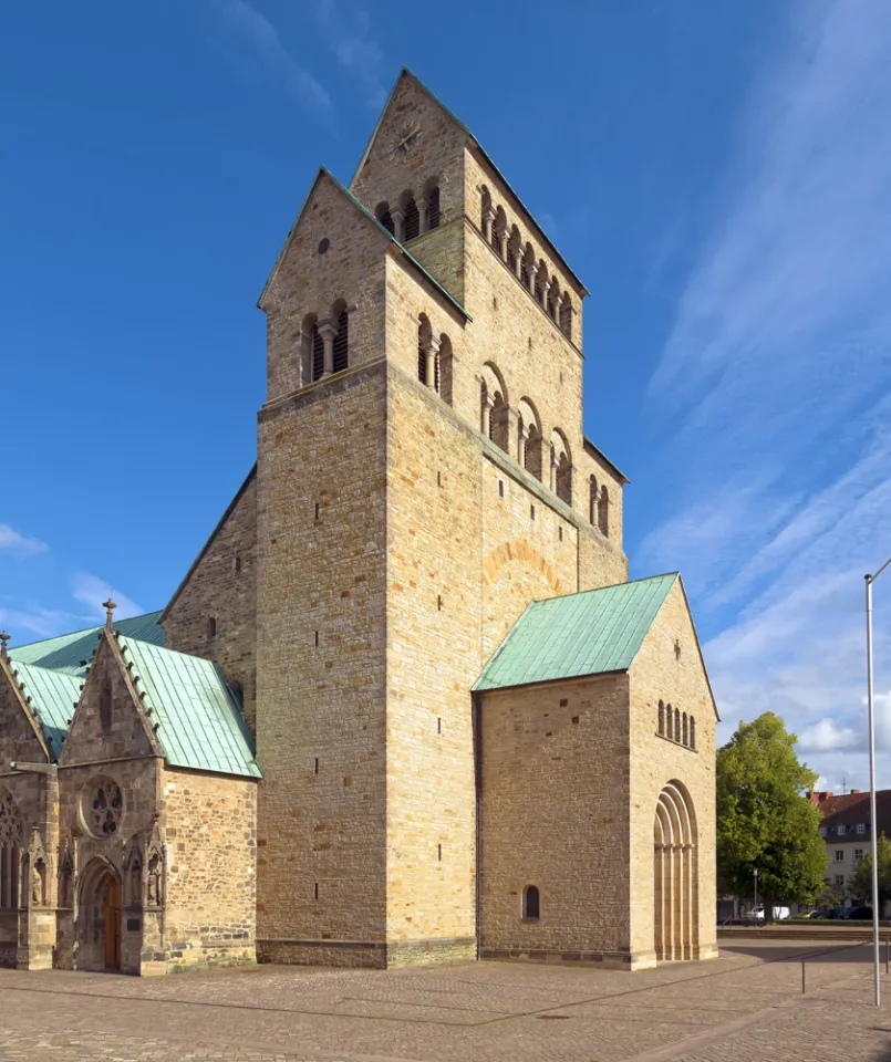 Mariendom zu Hildesheim, Westriegel (Nordwestansicht)