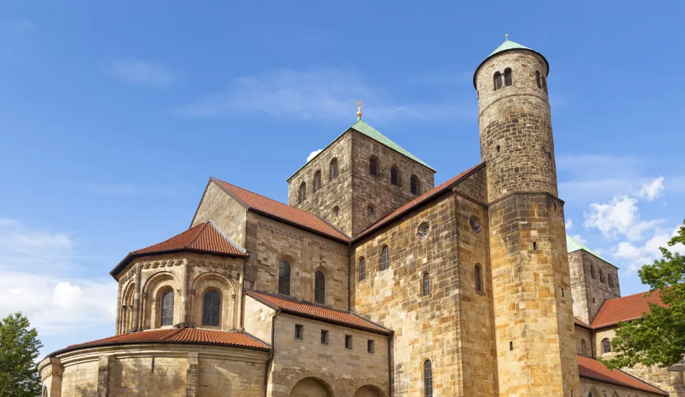 Michaeliskirche, Südwestansicht