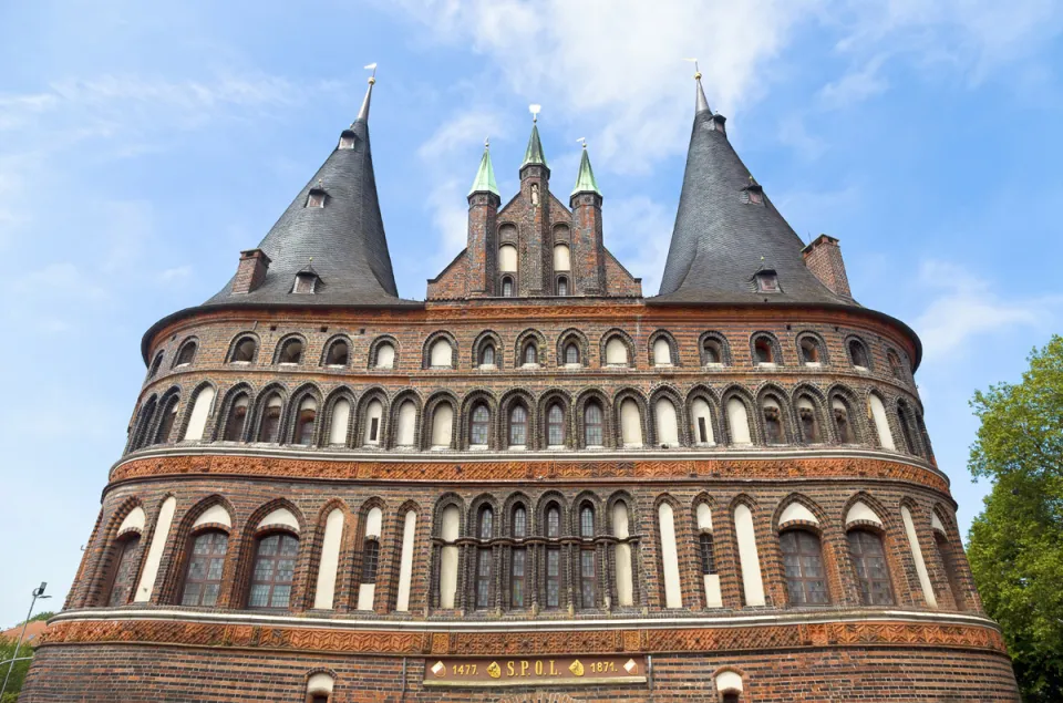 Holstentor, Detail der Fassade der Stadtseite