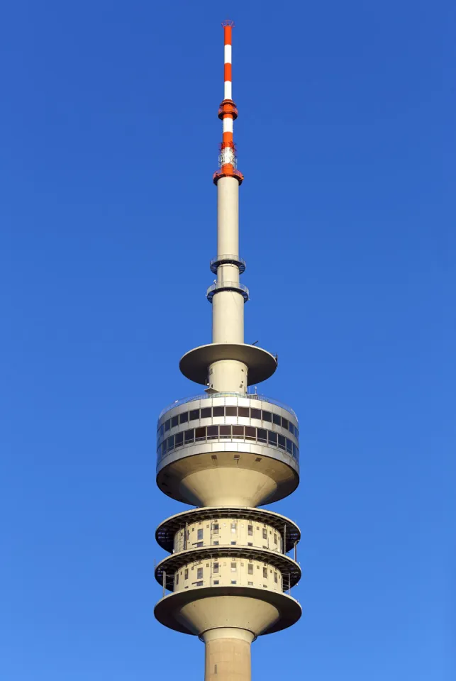 Olympiaturm, Turmspitze