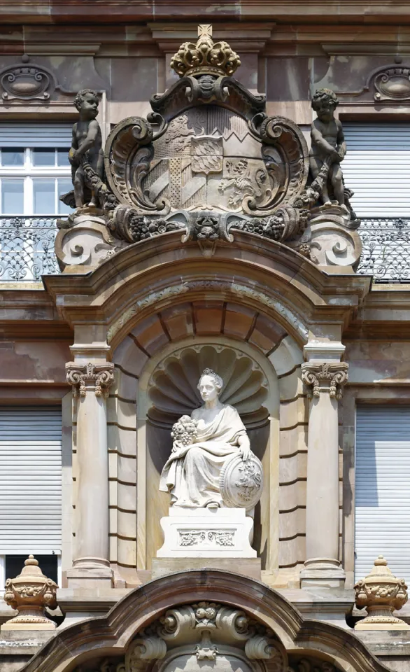 Stadthaus, Detail des Avant-Corps