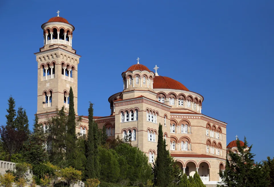 Kirche des Agios Nektarios, Westansicht