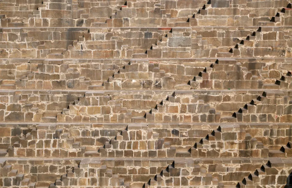 Chand Baori, Treppen