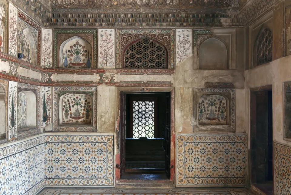 Grabmal des Itimad-ud-Daula, Mausoleum, Innenraum