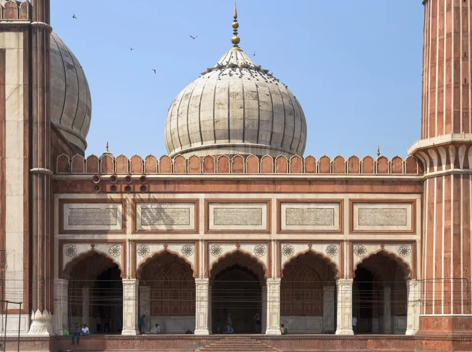 Jama Masjid von Delhi, Gebetshalle, Detailansicht des nördlichen Flügels und dessen Kuppel