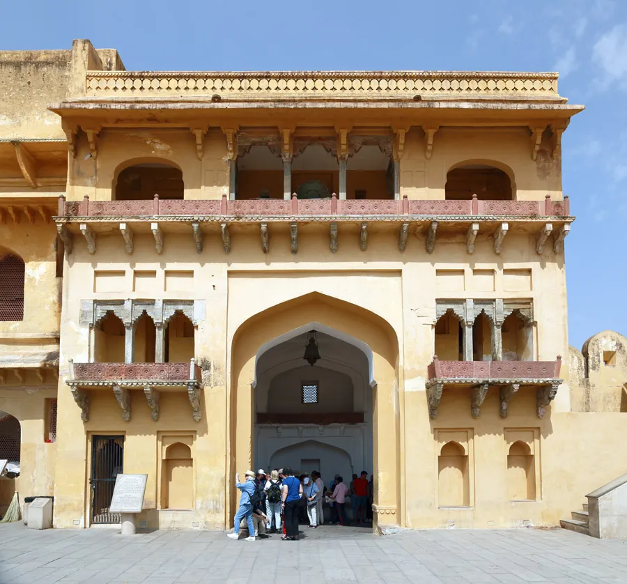 Fort von Amber, Jalebi Chowk, Mond-Tor (Chand Pol)