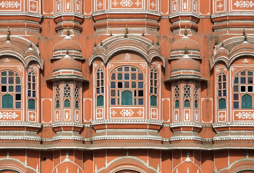 Palast der Winde (Hawa Mahal), Detail der Fassade mit Jharokhas