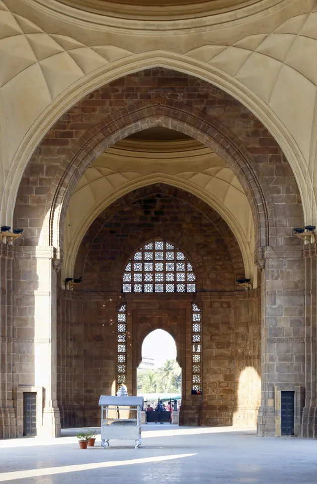 Gateway of India, Innenraum
