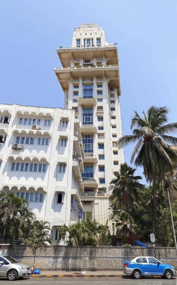 Shree Vardhan, von Bhulabhai Desai Marg (Warden Road)