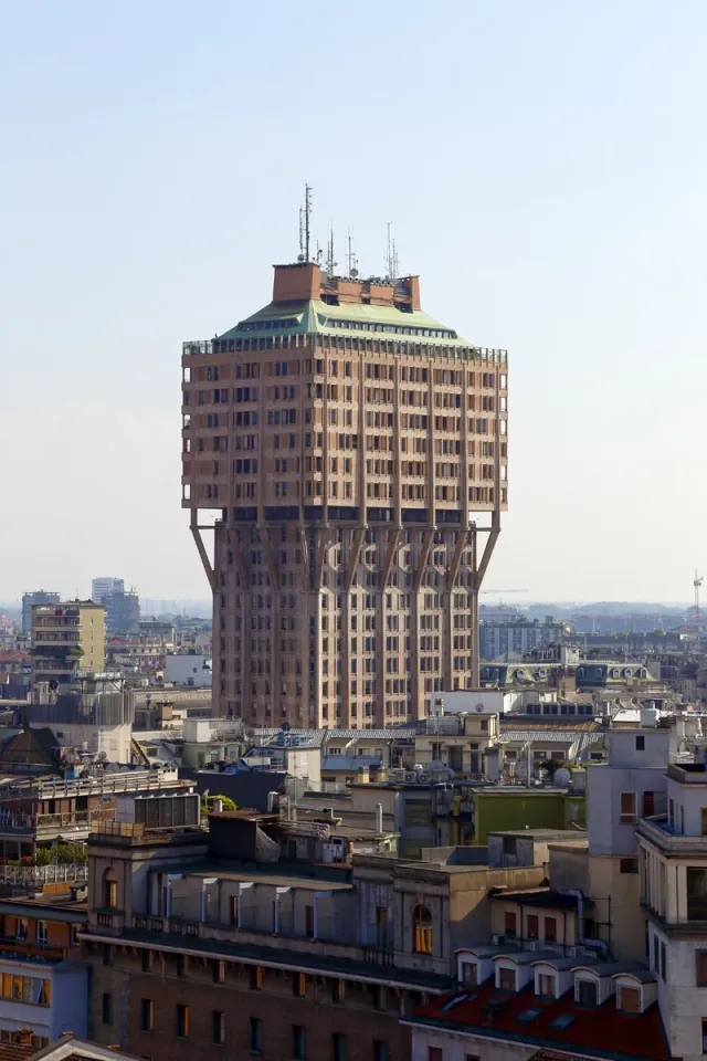 Velasca Turm, Nordansicht