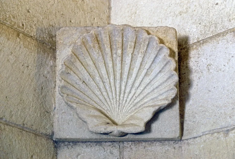 Mausoleum of Theodoric, Relief mit Motiv einer Muschelschale in der zentralen Grabnische