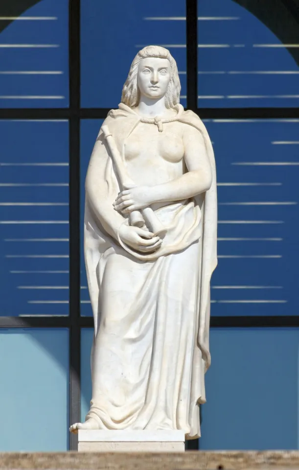Palast der italienischen Zivilisation, allegorische Statue „Musik“