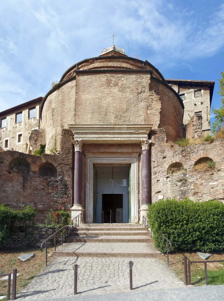 Forum Romanum, Tempel des Romulus, Südansicht