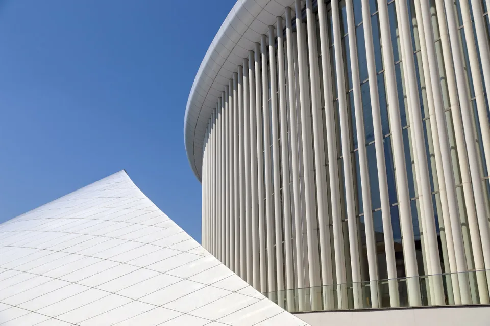 Philharmonie Luxembourg, Detail der östlichen Fassade