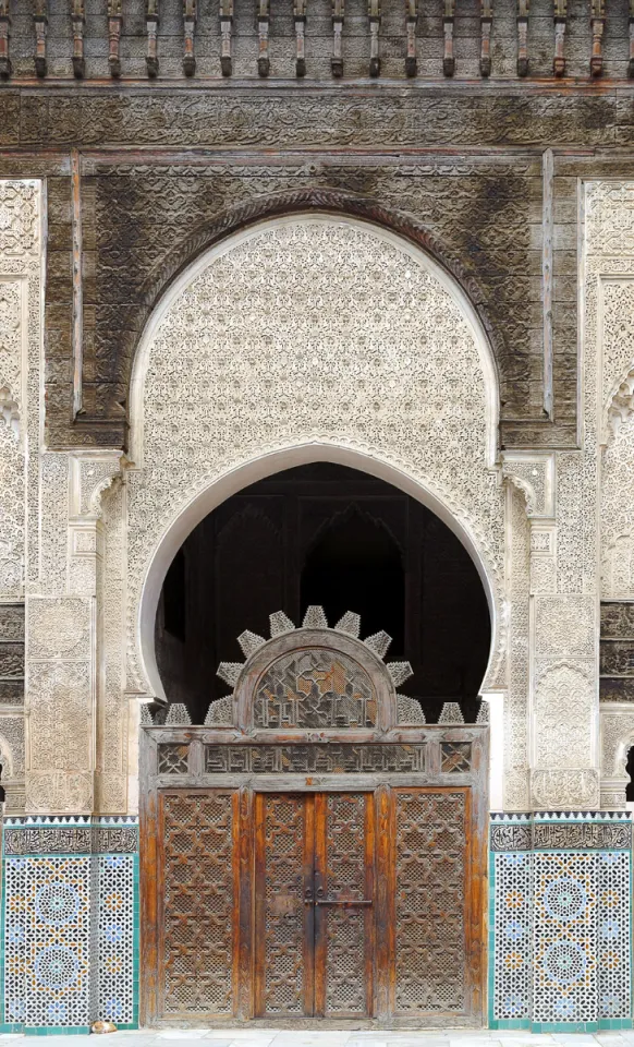 Bou Inania Medrese, Haupteingang