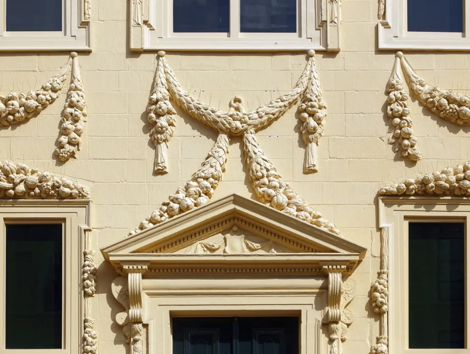 Mauritshuis, Detail der Südfassade mit Stuckverzierung