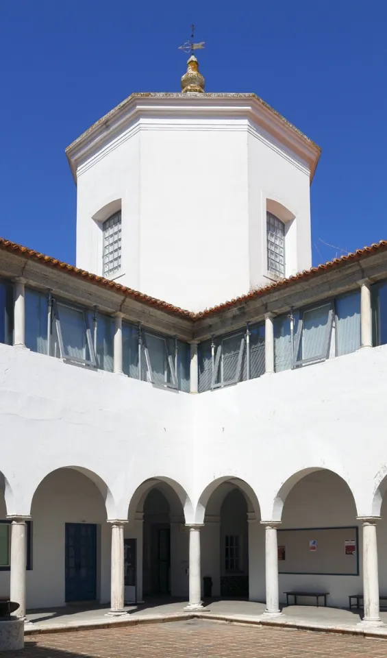 University of Évora, College of the Holy Spirit, Kreuzturm