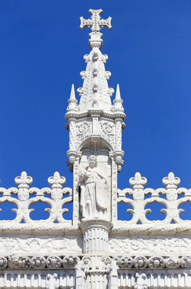 Hieronymiten­­kloster, Kirche der Heiligen Maria, Spirelet der Spitze des Südportals