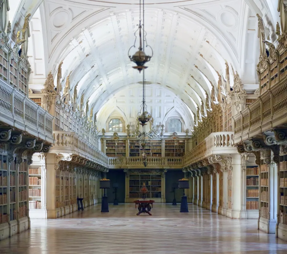 Königliches Gebäude von Mafra, Bibliothek